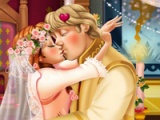 Anna wedding kiss